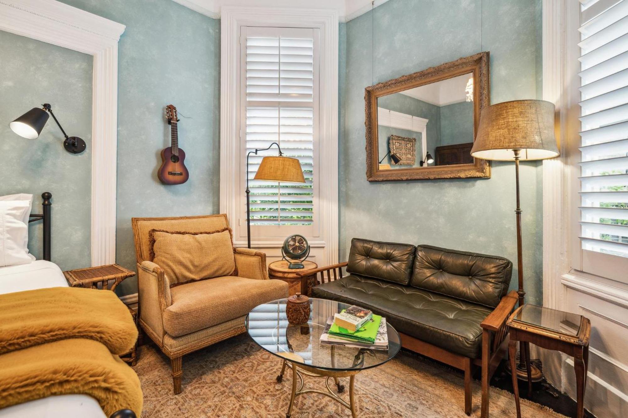 Ferienhaus Historic & Charming Victorian Sleeps 11 *